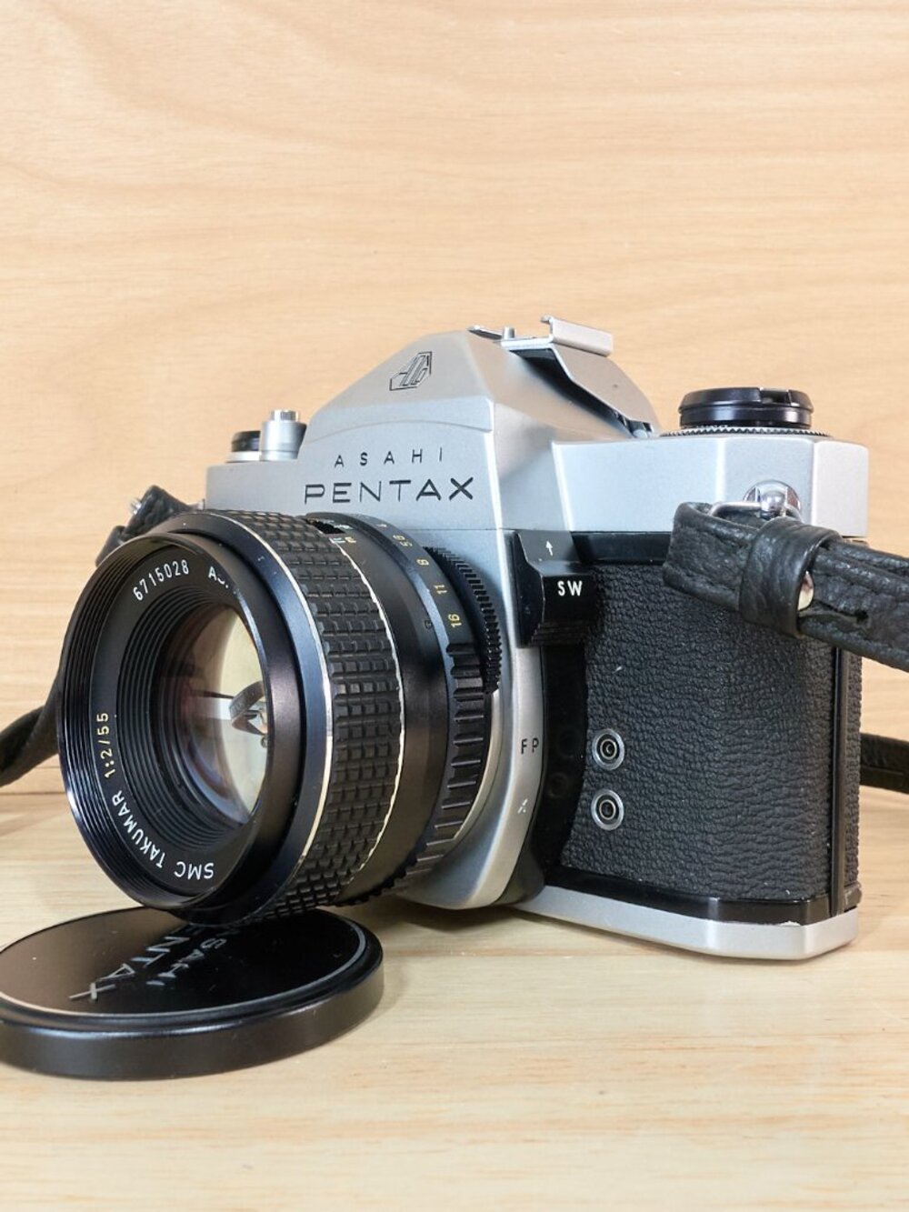 Asahi Pentax Spotmatic SP1000 35mm SLR SMC Takumar 55mm f/2 Lens Tested Working